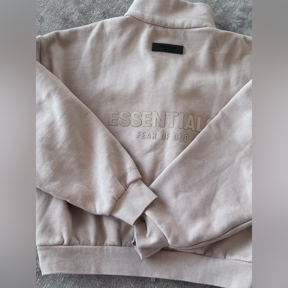 Essentials sweater size M